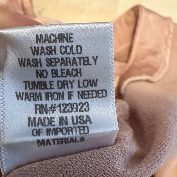 Lacausa Women M Jumpsuit Romper Satin V Neck Wide Leg Pink Rose - Picture 7 of 10